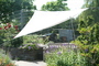 Sonnenschutz Gartenterrasse mit Polyestersegel 2,5 x 3 m 