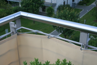 Sichtschutz Balkon mit Balkonverkleidung / Balkonumrandung