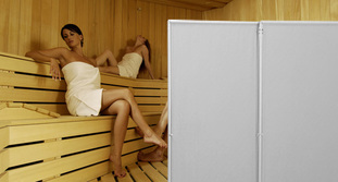 Sichtschutz Paravent in der Sauna